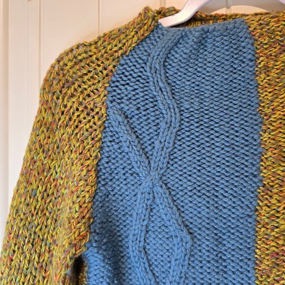 Parallel Peruvian Alpaca Wool Bold Crochet Bell Sleeve Sweater Unique and Rare - Picture 7 of 16